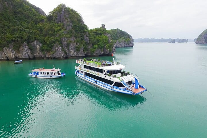 La Casta Cruise from Hanoi by Expressway Transfer - 5 Star Cruise