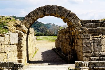 3 Days Private Tour: Mycenae – Epidaurus – Corinth – Olympia & Delphi