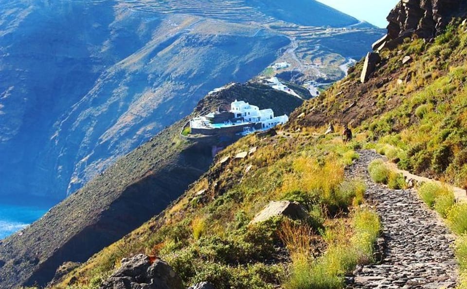Private Walking Tour of Santorini's Caldera Landscapes