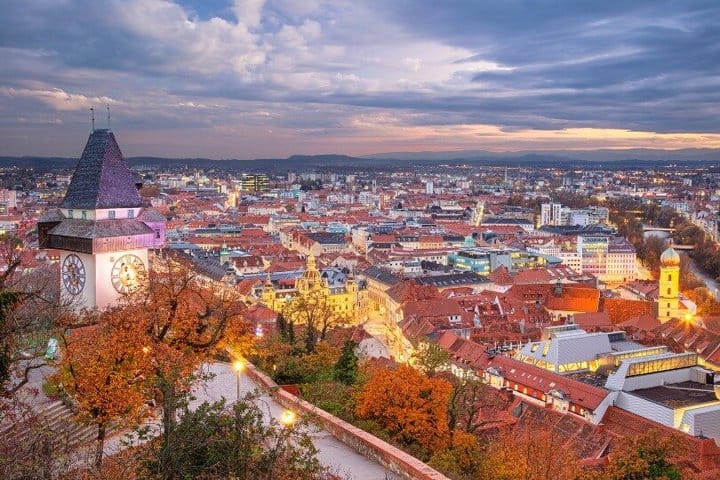 TOP Graz : Private Guided Tour with your mobile 7