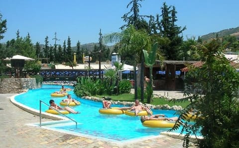 Full Day Admission to Limnoupoli Waterpark in Rethimno