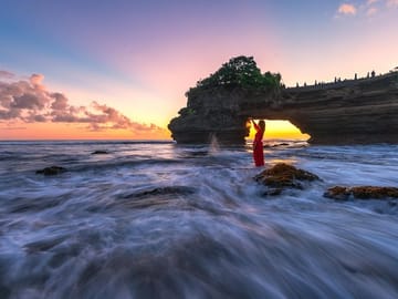 Private Cultural Tour of Tanah Lot Temple at Sunset