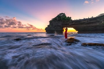 Private Cultural Tour of Tanah Lot Temple at Sunset