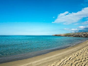 2 Hours Feel Like A Local Walking Tour in Mykonos Town