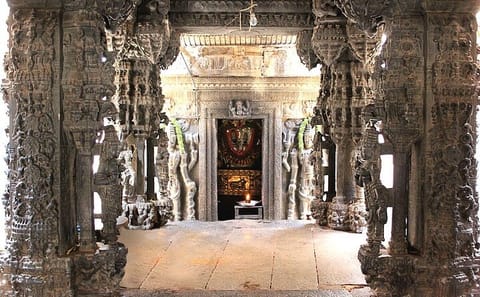 Nandi Hills Day Trip: Scenic Tour from Bangalore to Chikkaballapur
