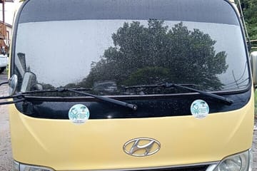 Ultimate West Bay Beach Day: Pass & Transfers Included