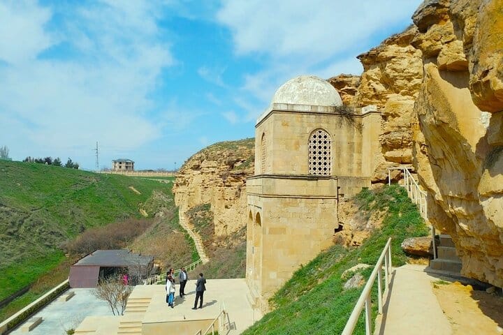 Diribaba mauseloum-Shamakhi tour-azerbaijan tour-baku tour-pilgrime tour-sufism
