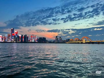 Changsha: Guided City Tour with Yuelu Mountain Hike