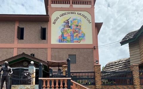 Sekondi-Takoradi 3-Hour Private City Tour with Guide