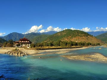 19 Days Mera Peak Climbing & Expedition – One Life-Changing Himalayan Adventure