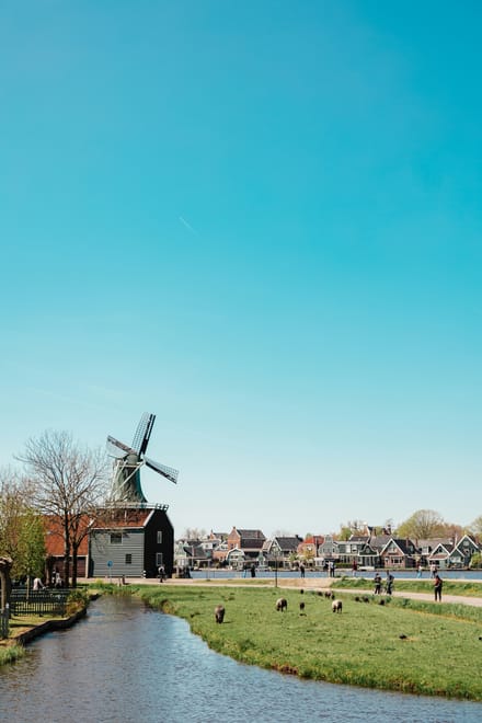 Luxury Private Boat Trip from Amsterdam to Zaanse Schans the Windmill Village Full Day Tour (around 5.5 hours) 6