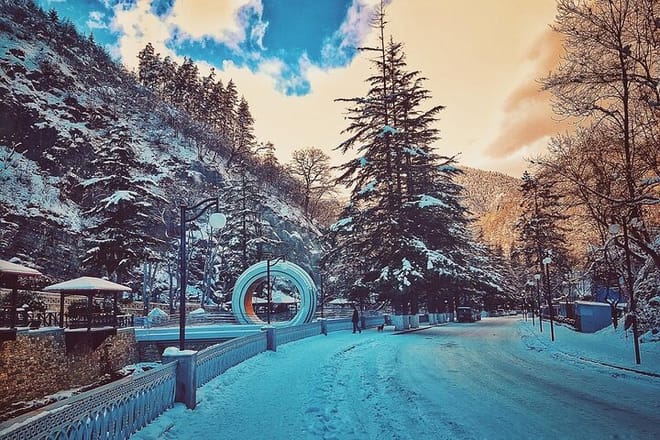 Private Tour to Bakuriani Ski Resort and the Legendary Borjomi 9