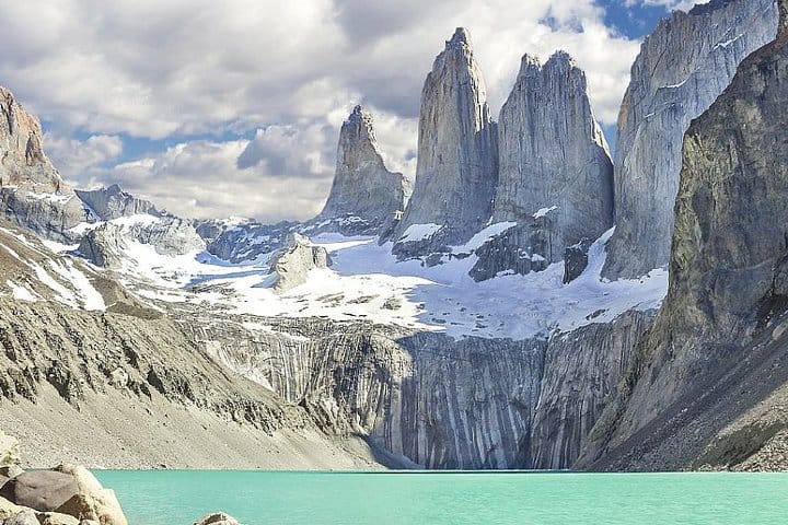 8-Days Unique Experience in Easter Island & Chilean Patagonia 2