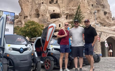Electric Car Adventure through Göreme's Scenic Landscapes