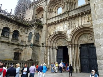 Private Cultural Tour of Santiago de Compostela and Braga from Porto