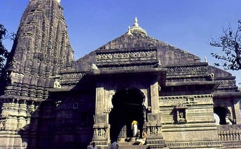 Explore Three Jyotirlinga Temples and Ajanta Caves in Maharashtra