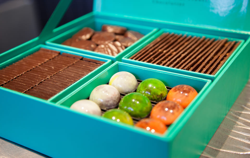 Chocolate Tasting Walking Tour in Paris