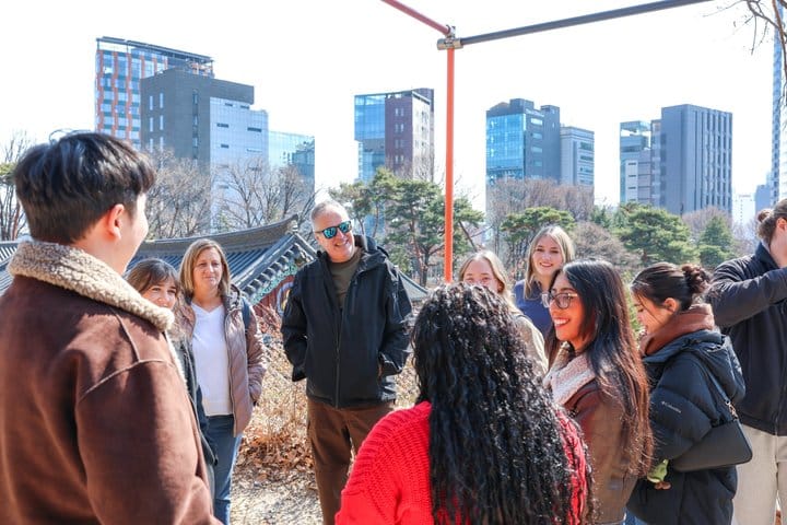 korea Bongeunsa Temple in Gangnam seoul tour , korea travel , seoul guide SeoulCar, SeoulVehicle ,PrivateCar,PrivBongeunsa Temple in Gangnam