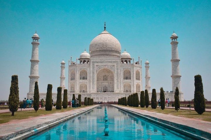 2 Days Tour- Delhi Local tour with Agra (Taj Mahal & Agra Fort)