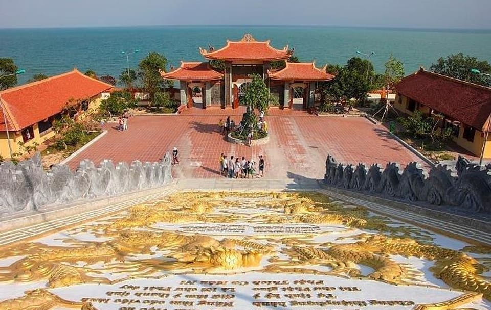 Full-Day Tour of Phu Quoc's Pearls and Historical Sites