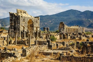 Private Transfer from Fes to Casablanca via Volubilis and Rabat