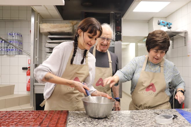 French Macaron Workshop in a Neighborhood Bakery