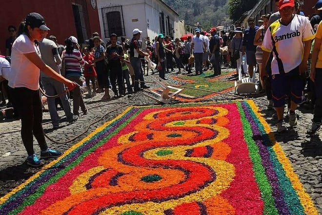Tour of Catholic Processions During Holy Week in Antigua 5