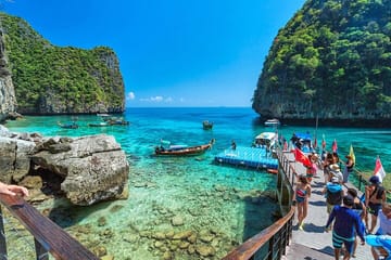 Phuket Island Hopping Tour: Phi Phi and James Bond Islands