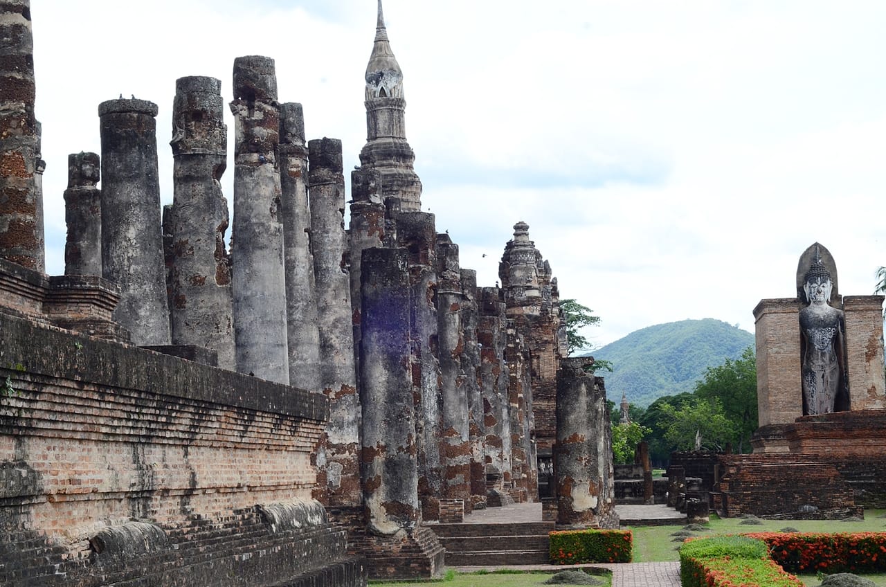 2 Days tours World herritage Sukhothai & Srisatchanalai Historical Park 2