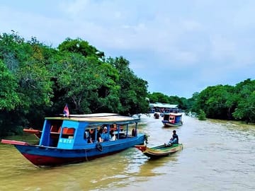 Floating Village and Siem Reap City Tuk-Tuk Tour