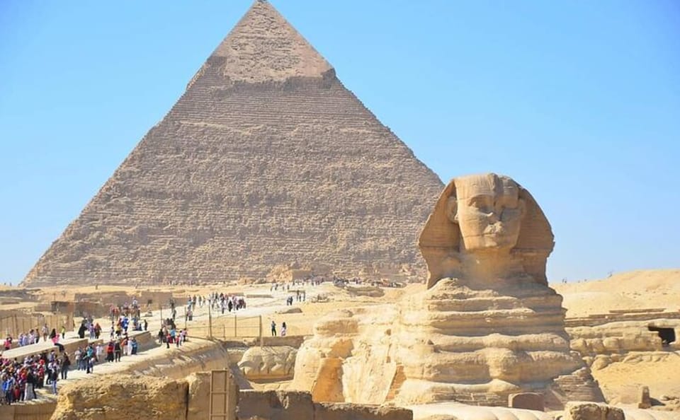 Giza Pyramids and Mummies Museum Guided Tour in Cairo