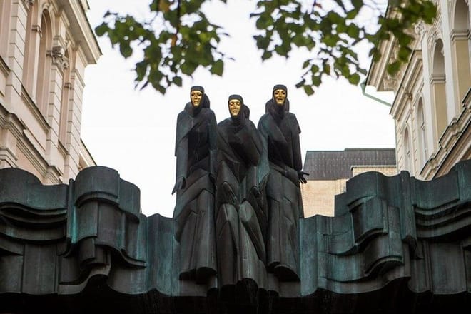 Vilnius: The Women of Vilnius 2-Hour Tour 2