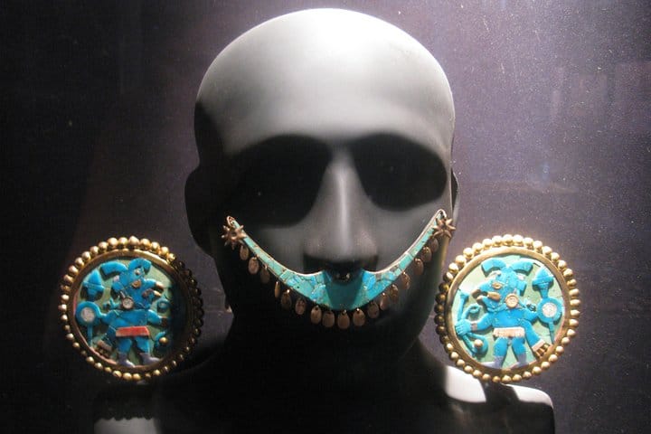 Lima City Tour and Larco Museum 5