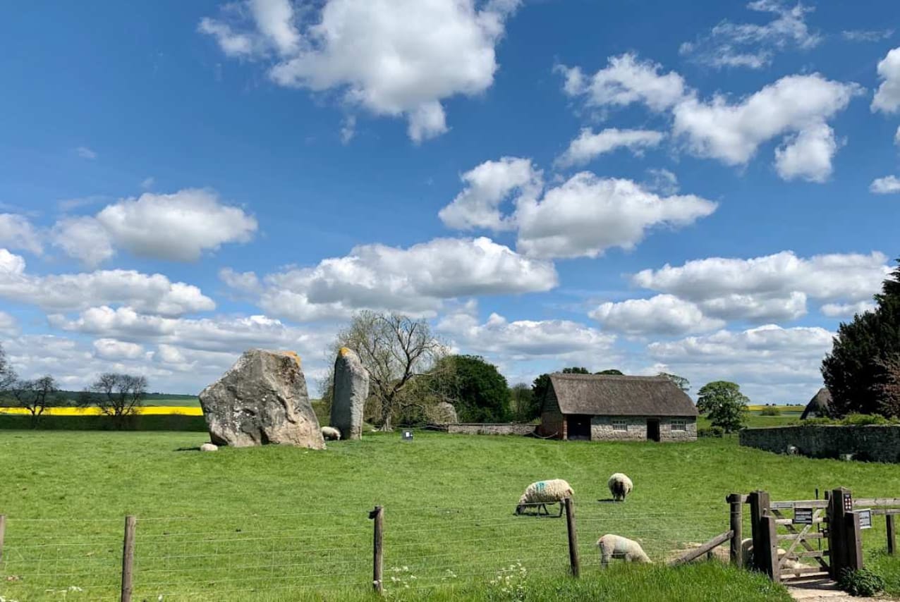 From London: Stonehenge & the Stone Circles of Avebury 2