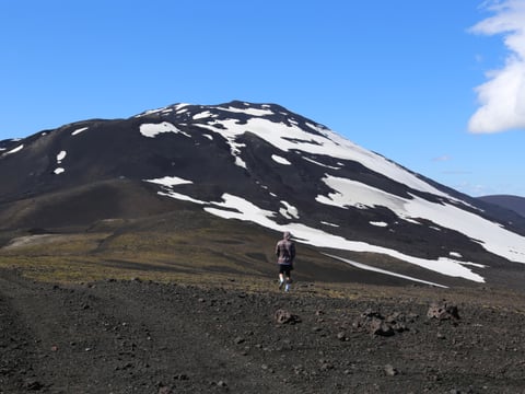 DT 404 Private Monster Truck Landmannalaugar and Hekla Volcano, photo 5