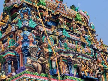 Trincomalee Day Tour from Kandy to Nilaveli Beach