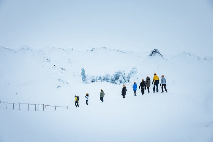 3 Hours Katla Ice Cave Tour/Meet in Vík 3