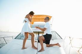 Dubai: Luxury Shared Yacht Tour with Breakfast or BBQ – Explore Iconic Dubai from the Sea