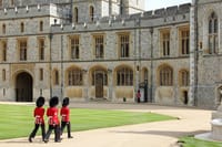 London to Windsor Castle Stonehenge and City of Bath Private Trip 4