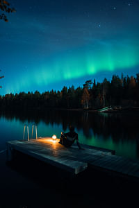 Small Group Northern Lights Hunt with a Professional Photographer
