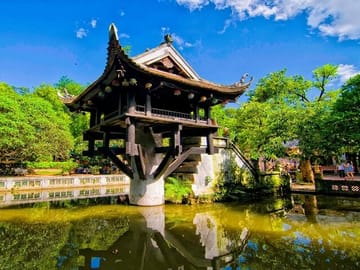 Hanoi City Tour with Pickup, Lunch, and Key Attractions