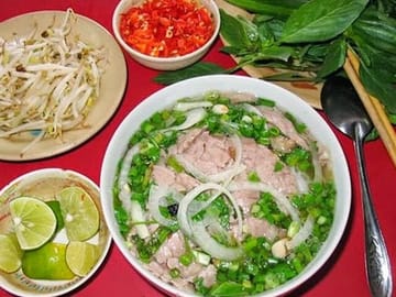 3 Hours Hanoi Street Food Tour: Authentic Food, Culture and Guide