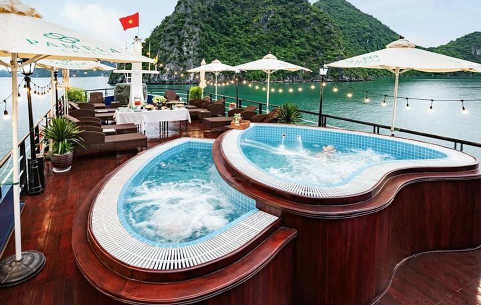 1 Day Pamela 5 Star Luxury Cruise From Halong Bay, Jacuzzi Pool