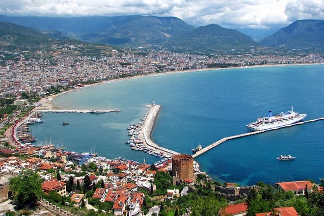 Alanya sightseeing tour from Side