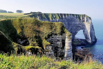 D-Day Historical Tour from Paris to Normandy's Key Sites