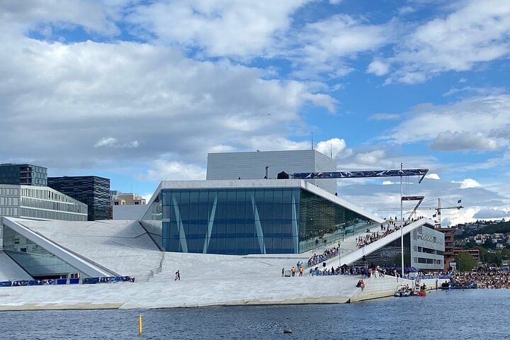 Oslo Opera with diving platforms attached