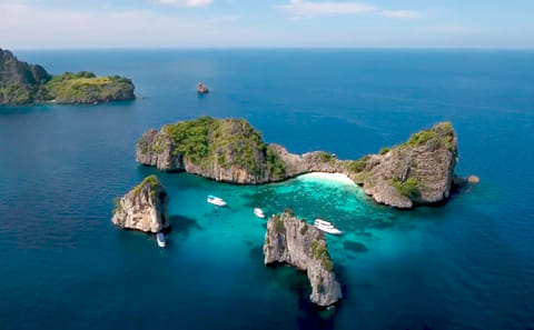 Speedboat Day Trip to Rok and Haa Islands from Phuket