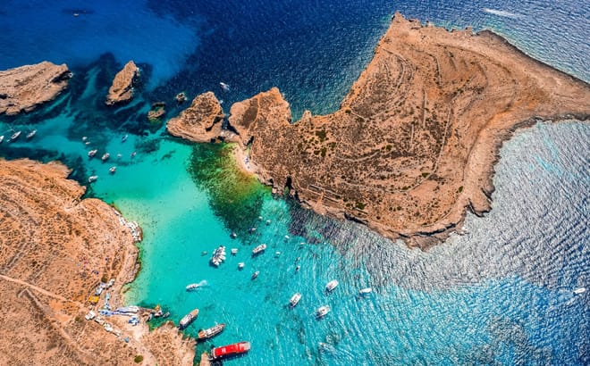 Boat Cruise to Halfa Rock, Blue Lagoon, Crystal Lagoon and Caves photo 4