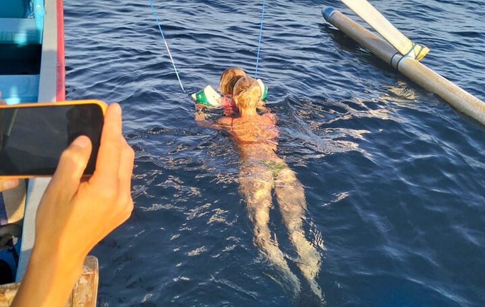 Lovina Family Adventure Dolphins, Sunrise and Snorkeling