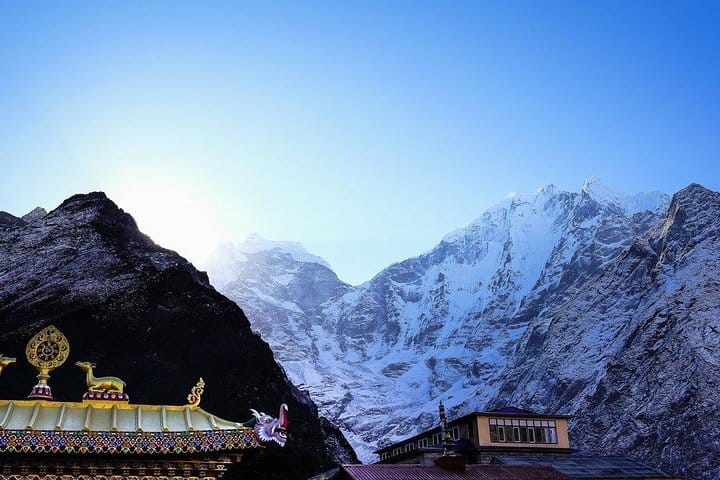 19 Days Mera Peak Climbing & Expedition – One Life-Changing Himalayan Adventure